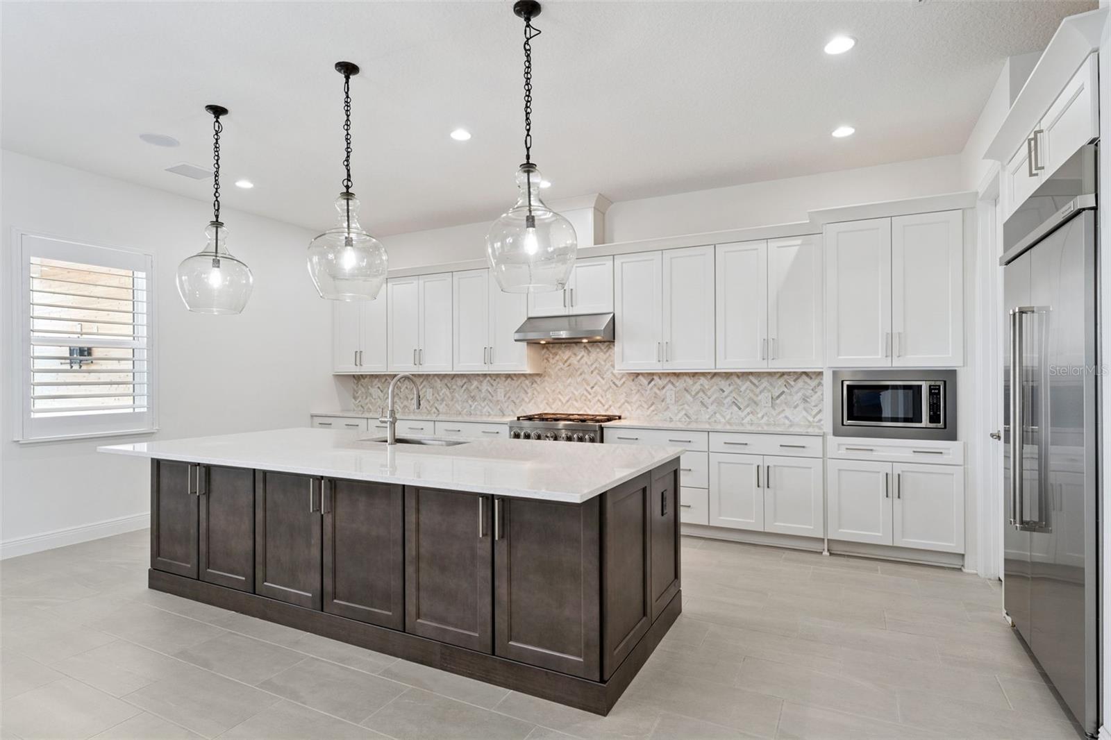 9652 ENGLISH LAUREL COURT, Orlando, FL 32827