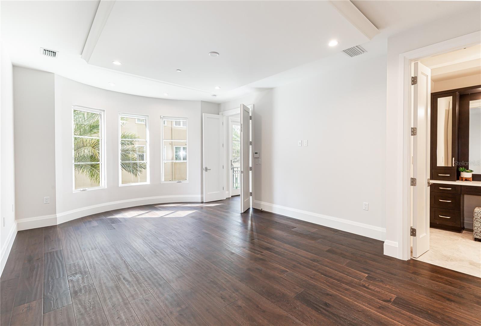 125 S INTERLACHEN AVENUE, #2, Winter Park, FL 32789