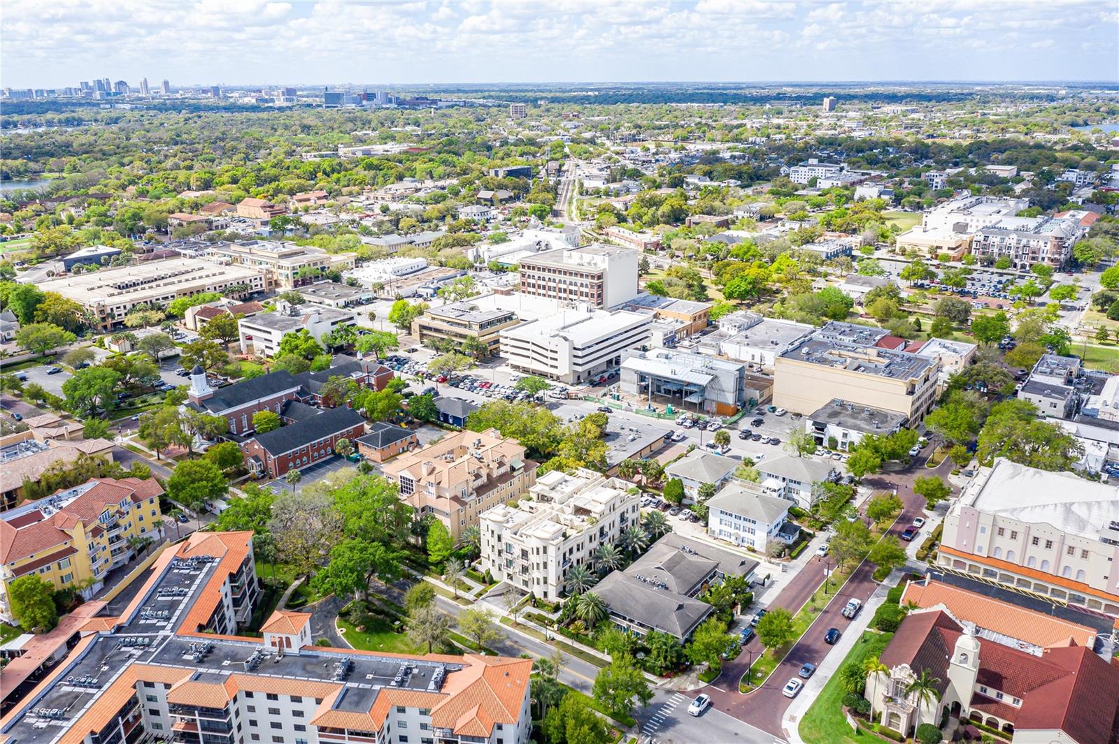 125 S INTERLACHEN AVENUE, #2, Winter Park, FL 32789