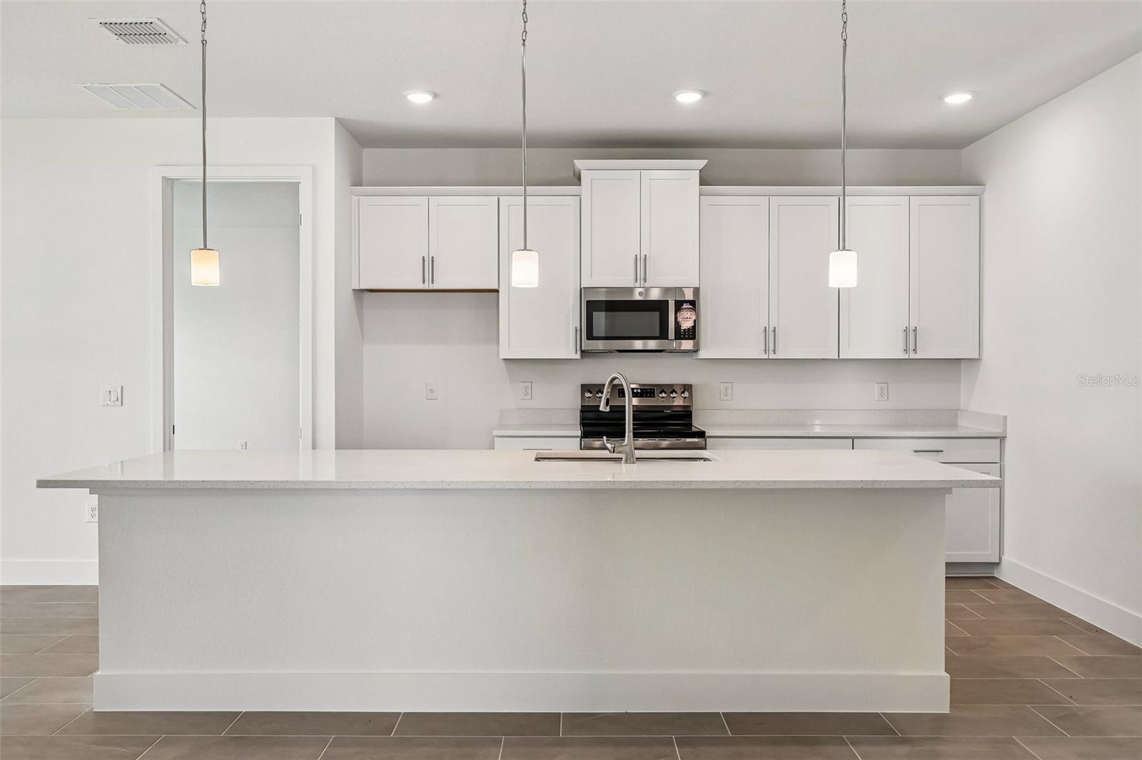 30310 EMERALD FOREST DRIVE, Mount Dora, FL 32757