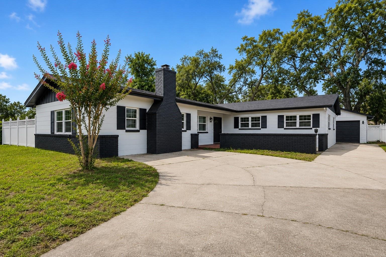 1946 STRATHAVEN ROAD, Winter Park, FL 32792