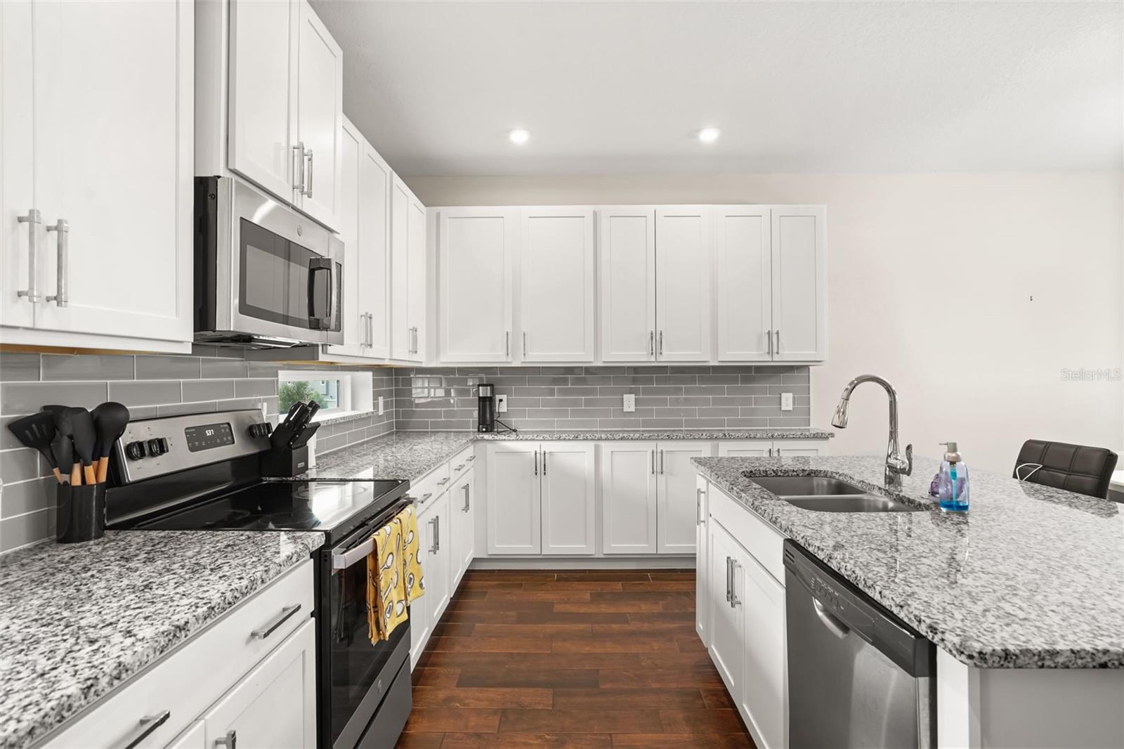 14229 KELLOGG AVENUE, Orlando, FL 32827