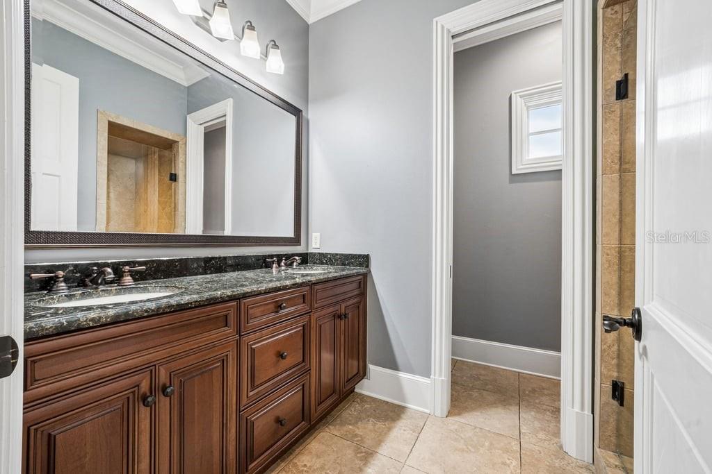 2nd bathroom