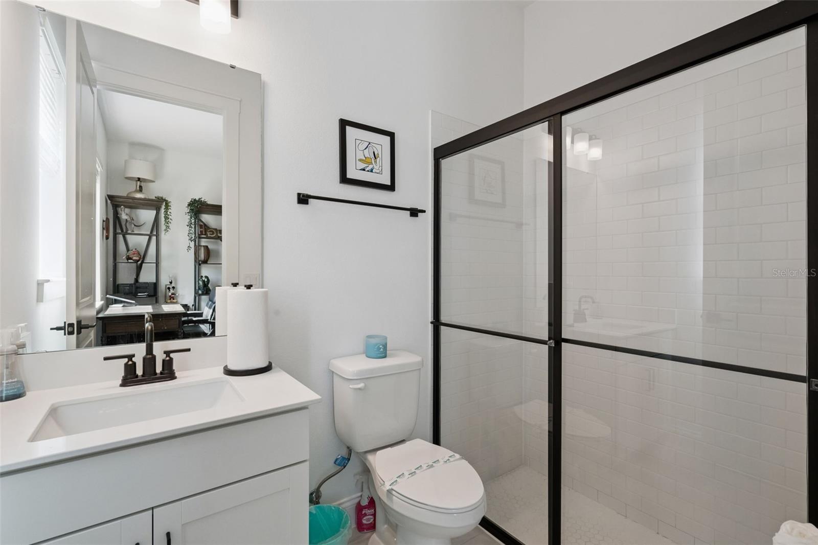 Guest attached bath, walk in shower