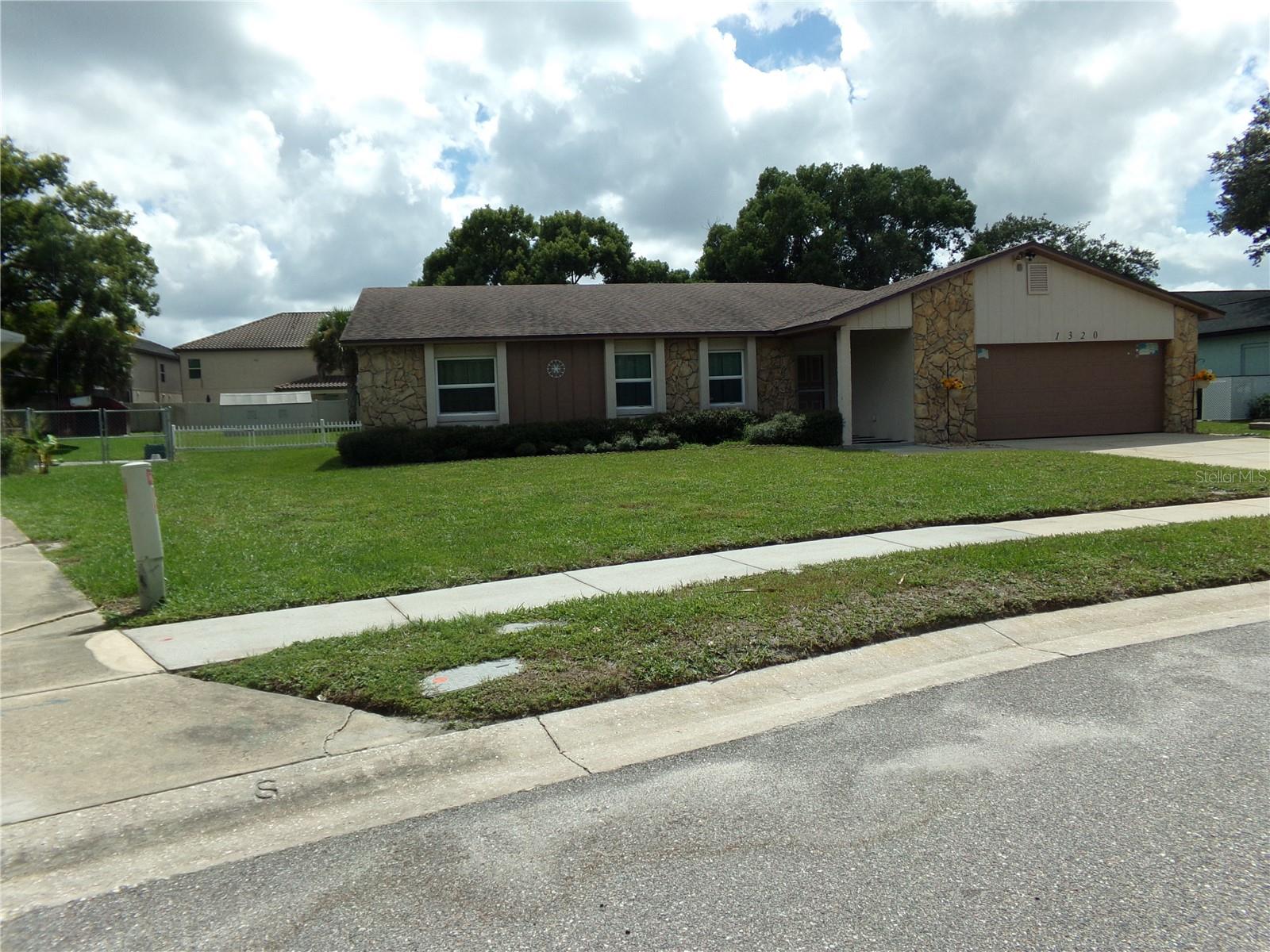 1320 GLADIOLAS DR, Winter Park, FL 32792