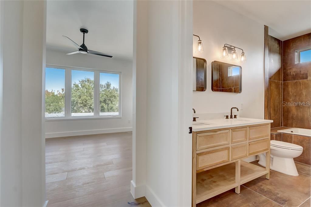 641 NORTHWOOD CIRCLE, Winter Park, FL 32789