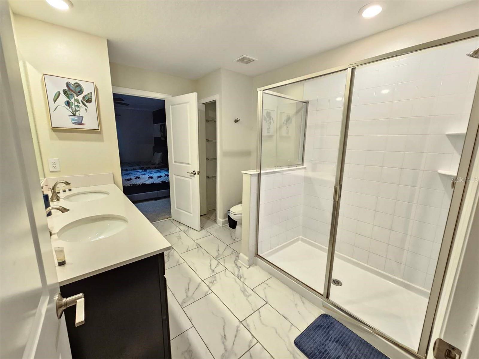 Bathroom on 2nd floor