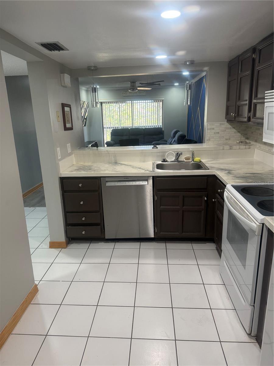 4123 PLAYER CIR, #509, Orlando, FL 32808