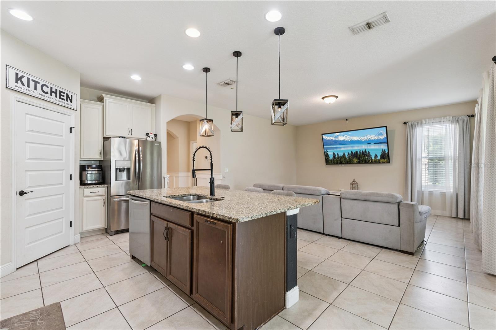9717 WATERWAY PASSAGE DRIVE, Winter Garden, FL 34787