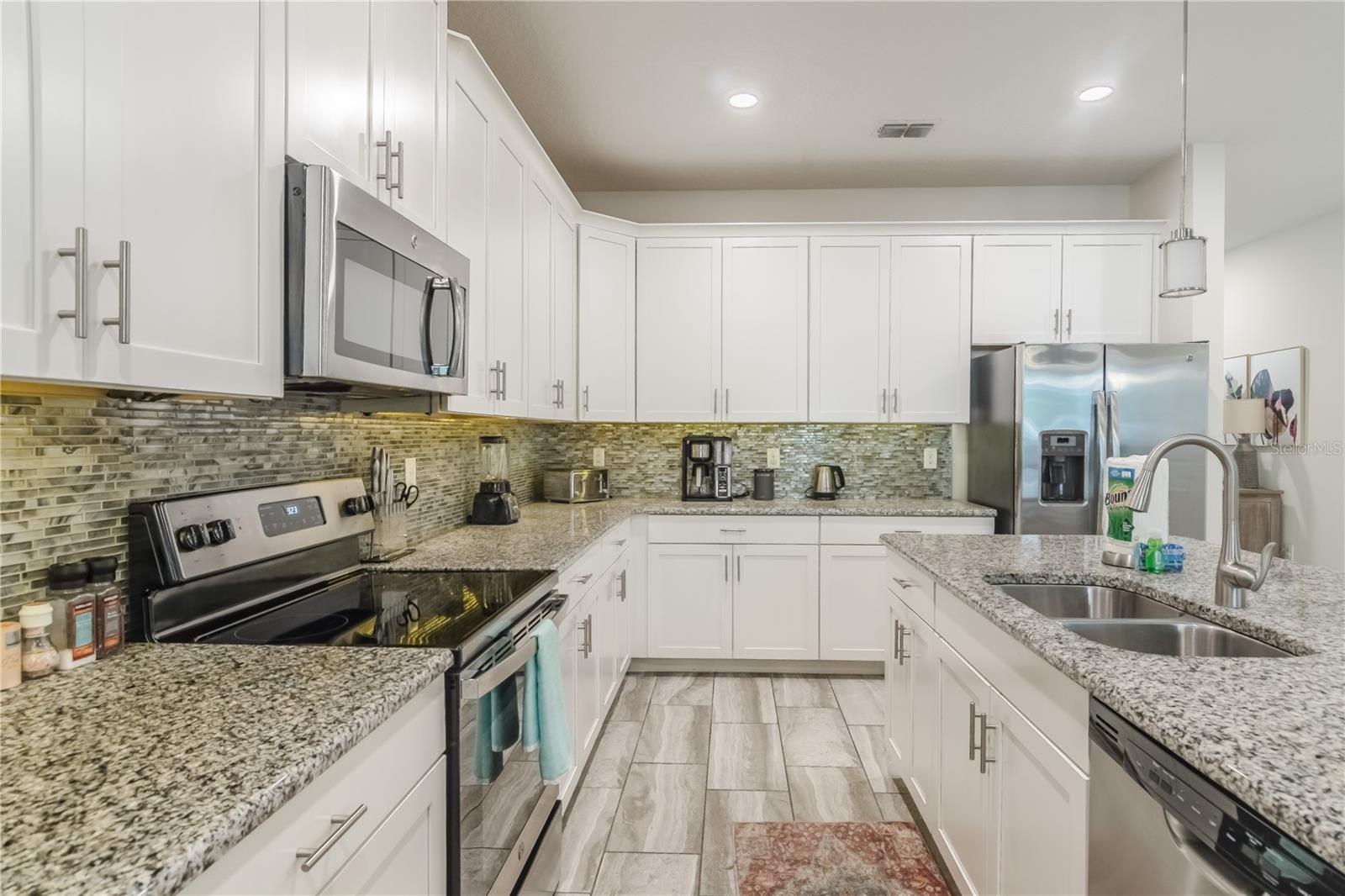 1588 FLANGE DRIVE, Davenport, FL 33896