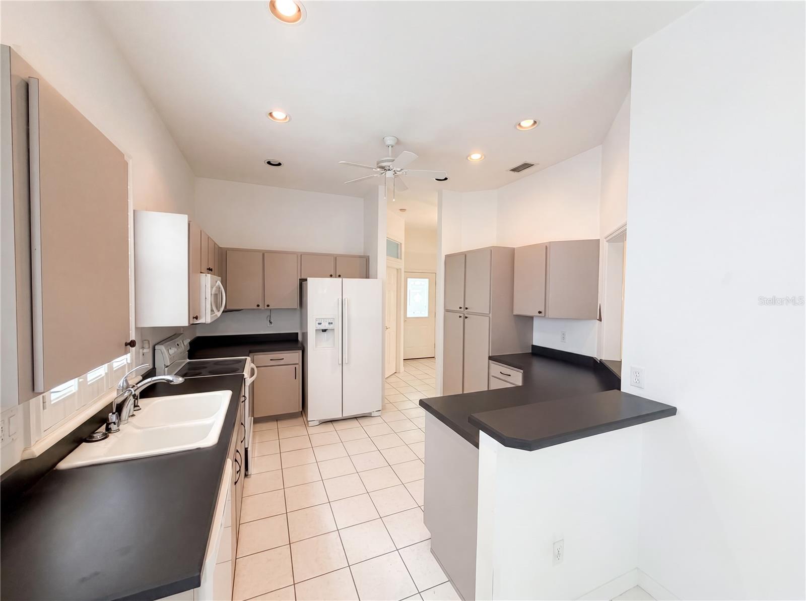 3319 NEWBLISS CIRCLE, Ormond Beach, FL 32174 3319 NEWBLISS CIRCLE, Ormond Beach, FL 32174