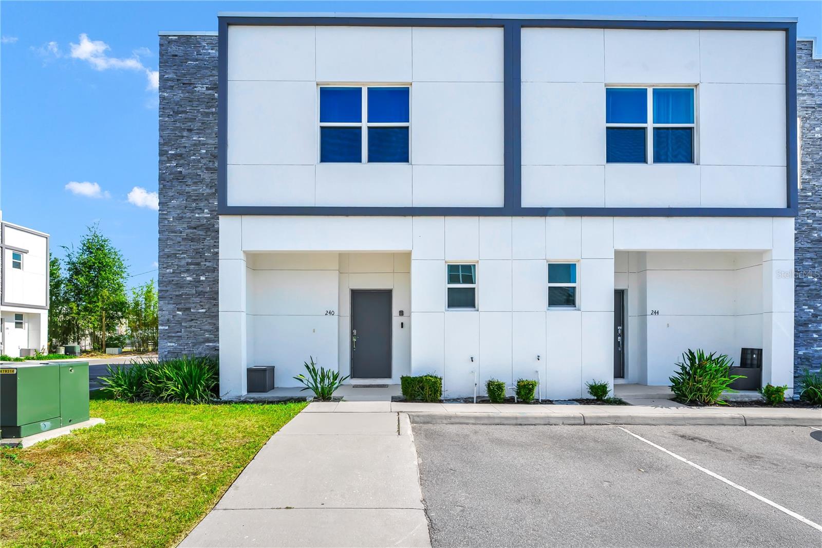 240 FAMAGUSTA DRIVE, Davenport, FL 33896 240 FAMAGUSTA DRIVE, Davenport, FL 33896