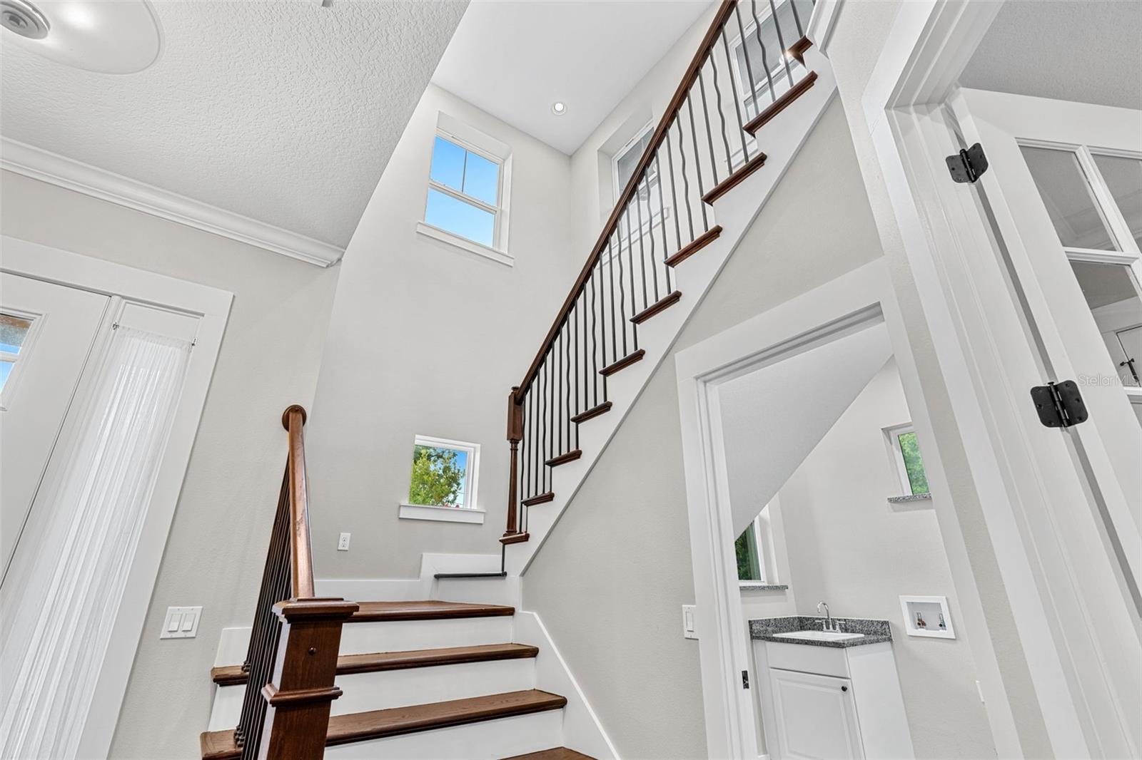 437 N CAPEN AVENUE, Winter Park, FL 32789