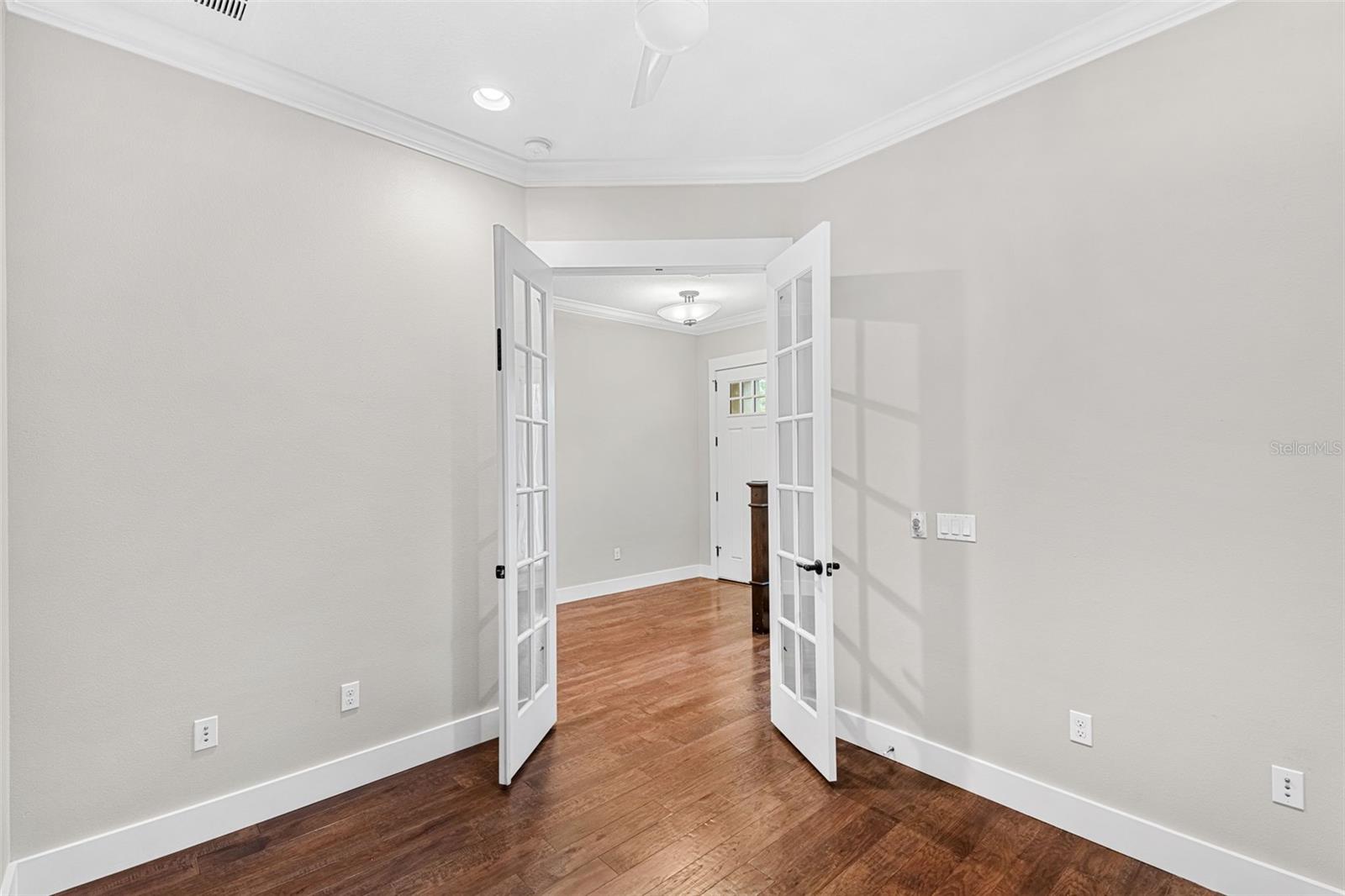 437 N CAPEN AVENUE, Winter Park, FL 32789