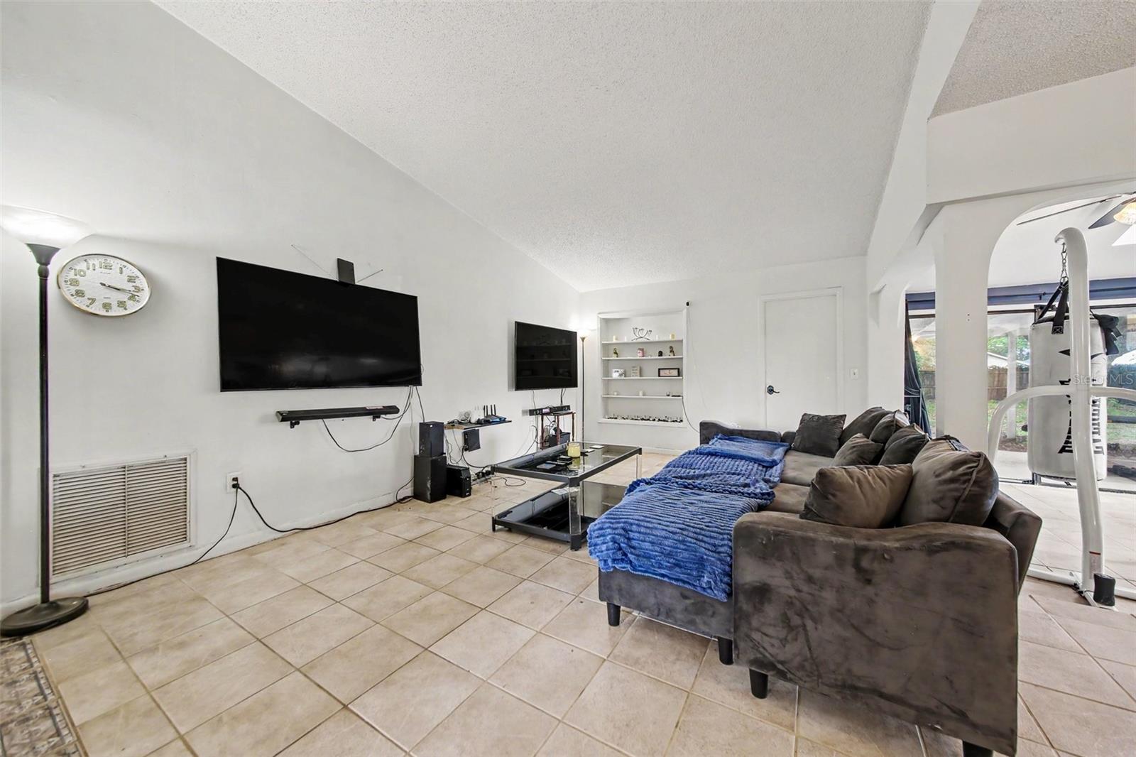 2008 HOUNDSLAKE DRIVE, Winter Park, FL 32792