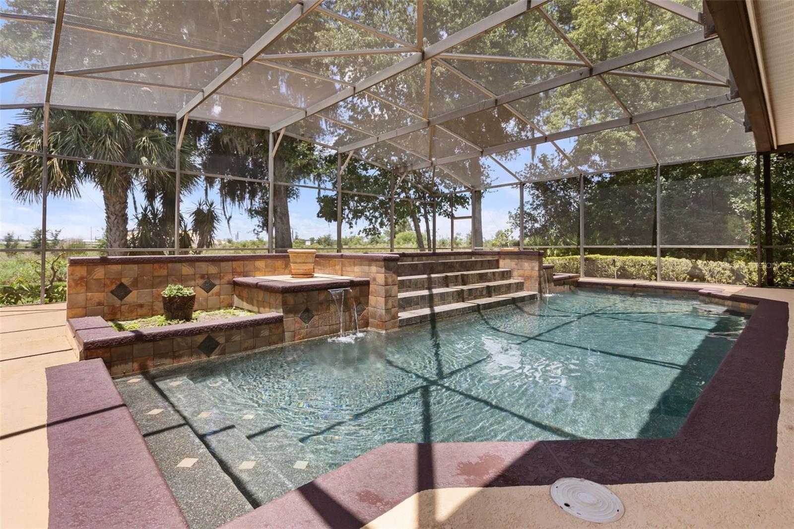 1521 EDGEWATER DRIVE, Mount Dora, FL 32757