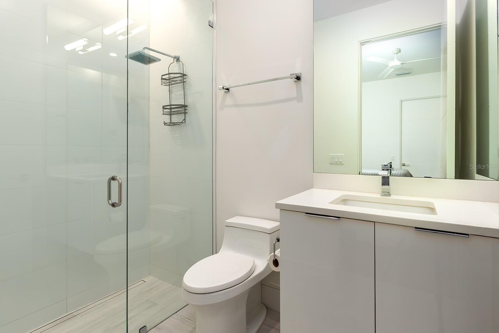 Bath 3 (Downstairs Ensuite)
