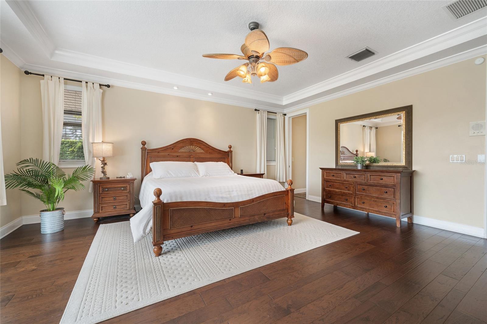 8612 OLDBRIDGE LANE, Orlando, FL 32819