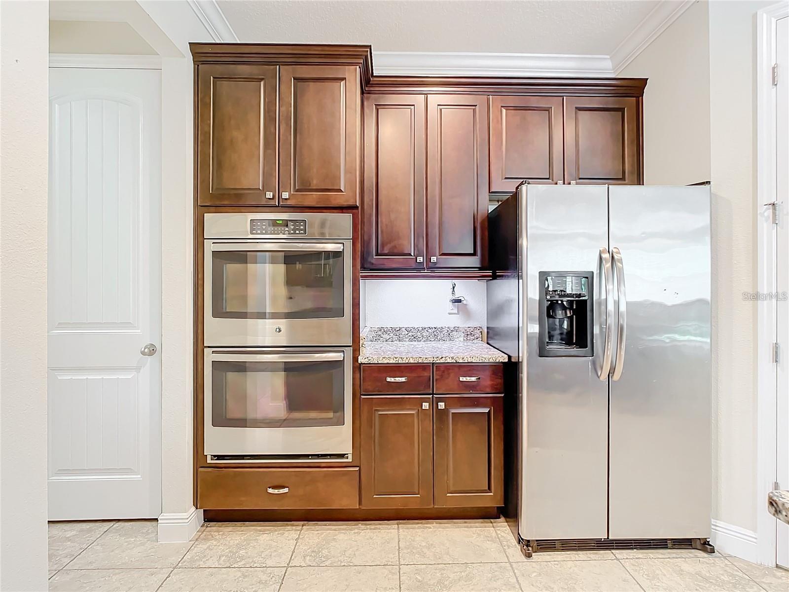 421 MEADOWRIDGE COVE, Longwood, FL 32750