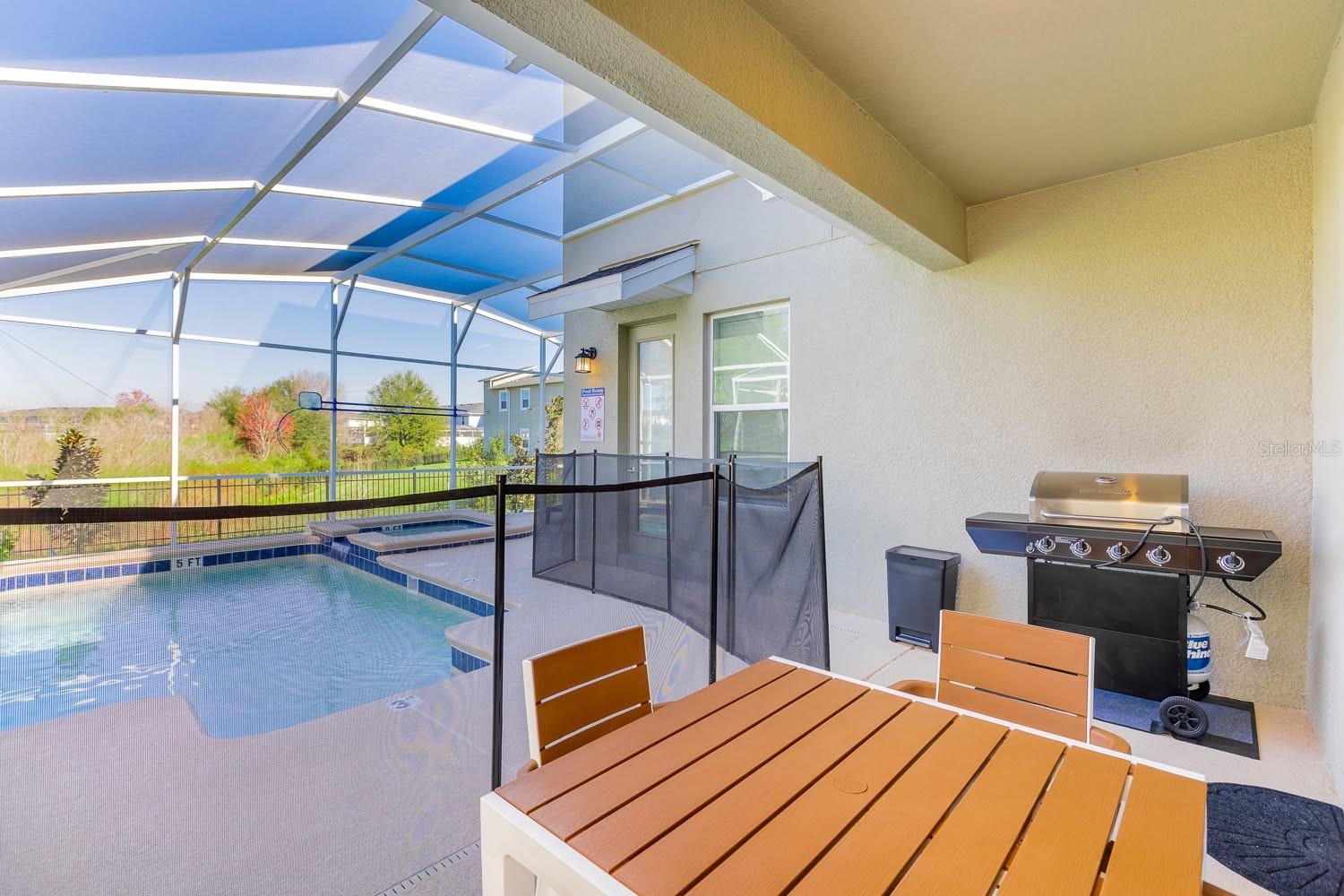8973 PLAY THROUGH DRIVE, Davenport, FL 33896
