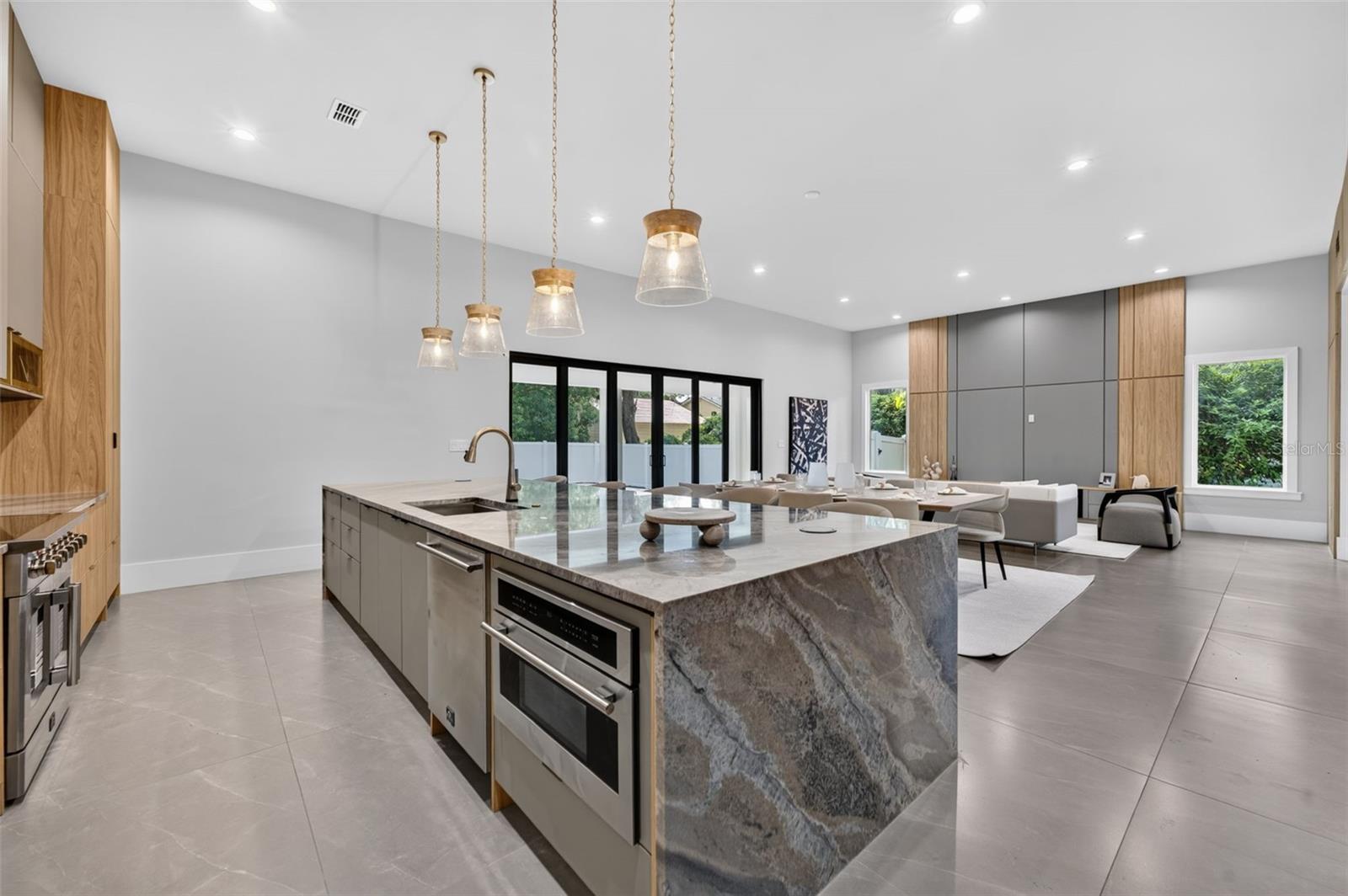 240 N PHELPS AVENUE, Winter Park, FL 32789