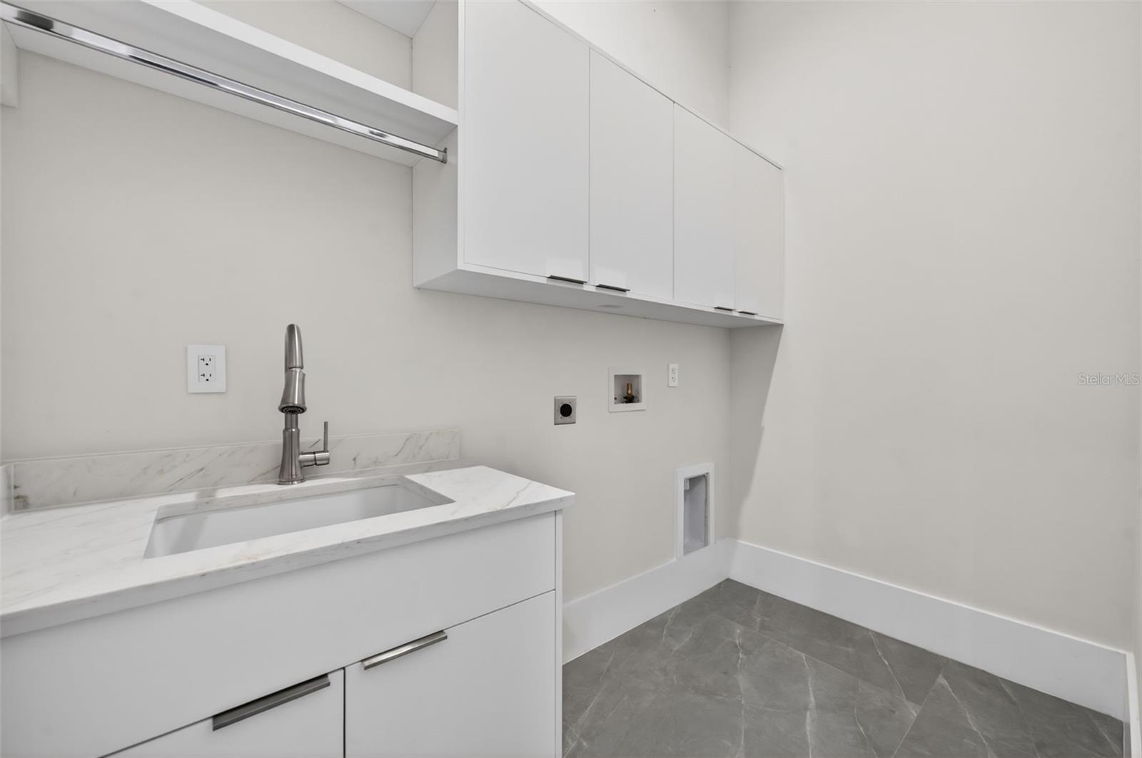 240 N PHELPS AVENUE, Winter Park, FL 32789