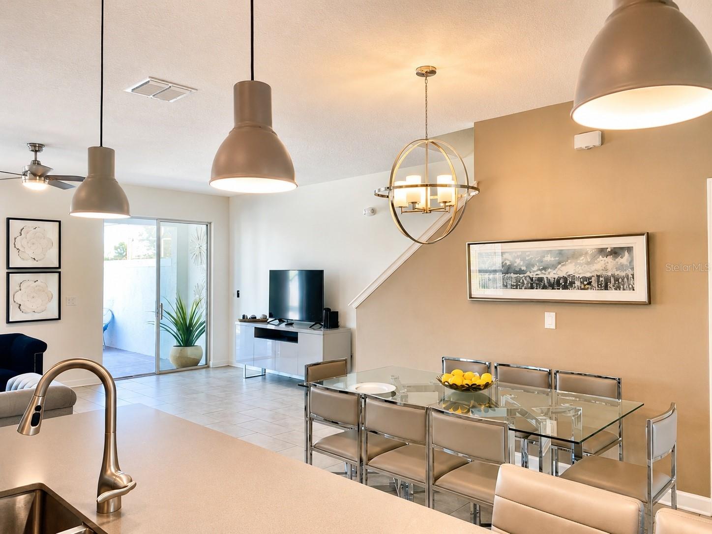 8955 CABOT CLIFFS DRIVE, Davenport, FL 33896 8955 CABOT CLIFFS DRIVE, Davenport, FL 33896