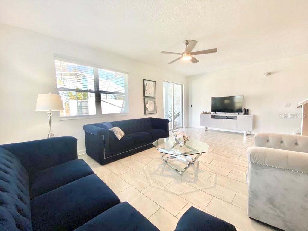 8955 CABOT CLIFFS DRIVE, Davenport, FL 33896 8955 CABOT CLIFFS DRIVE, Davenport, FL 33896