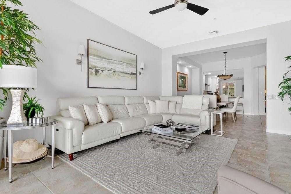 8755 THE ESPLANADE, #104, Orlando, FL 32836
