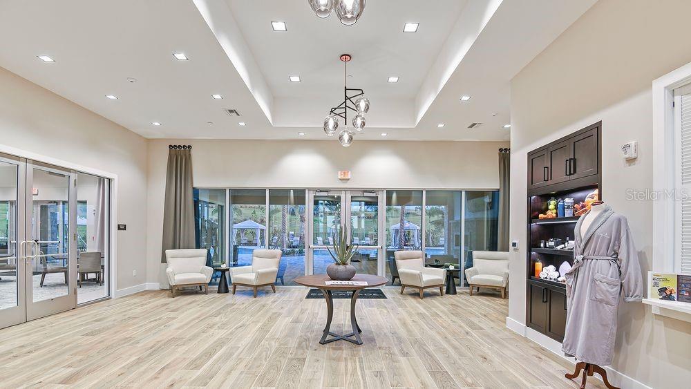 Esplanade at McKinnon Groves Community