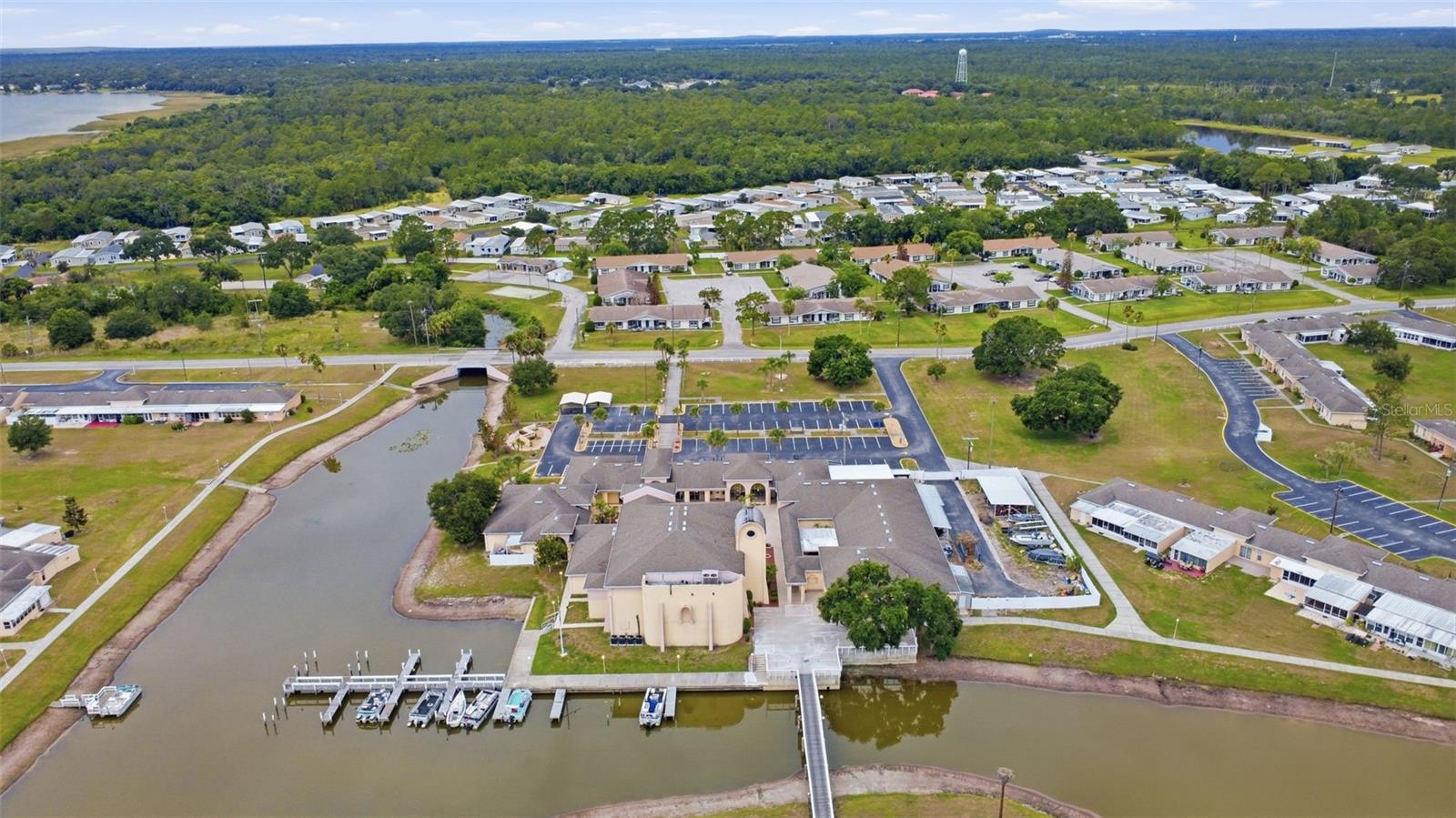 2629 CLUB CIRCLE, #2629, Lake Wales, FL 33898