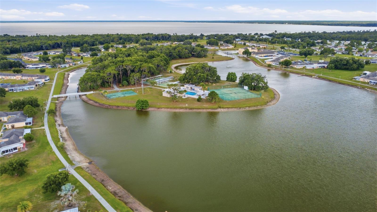 2629 CLUB CIRCLE, #2629, Lake Wales, FL 33898