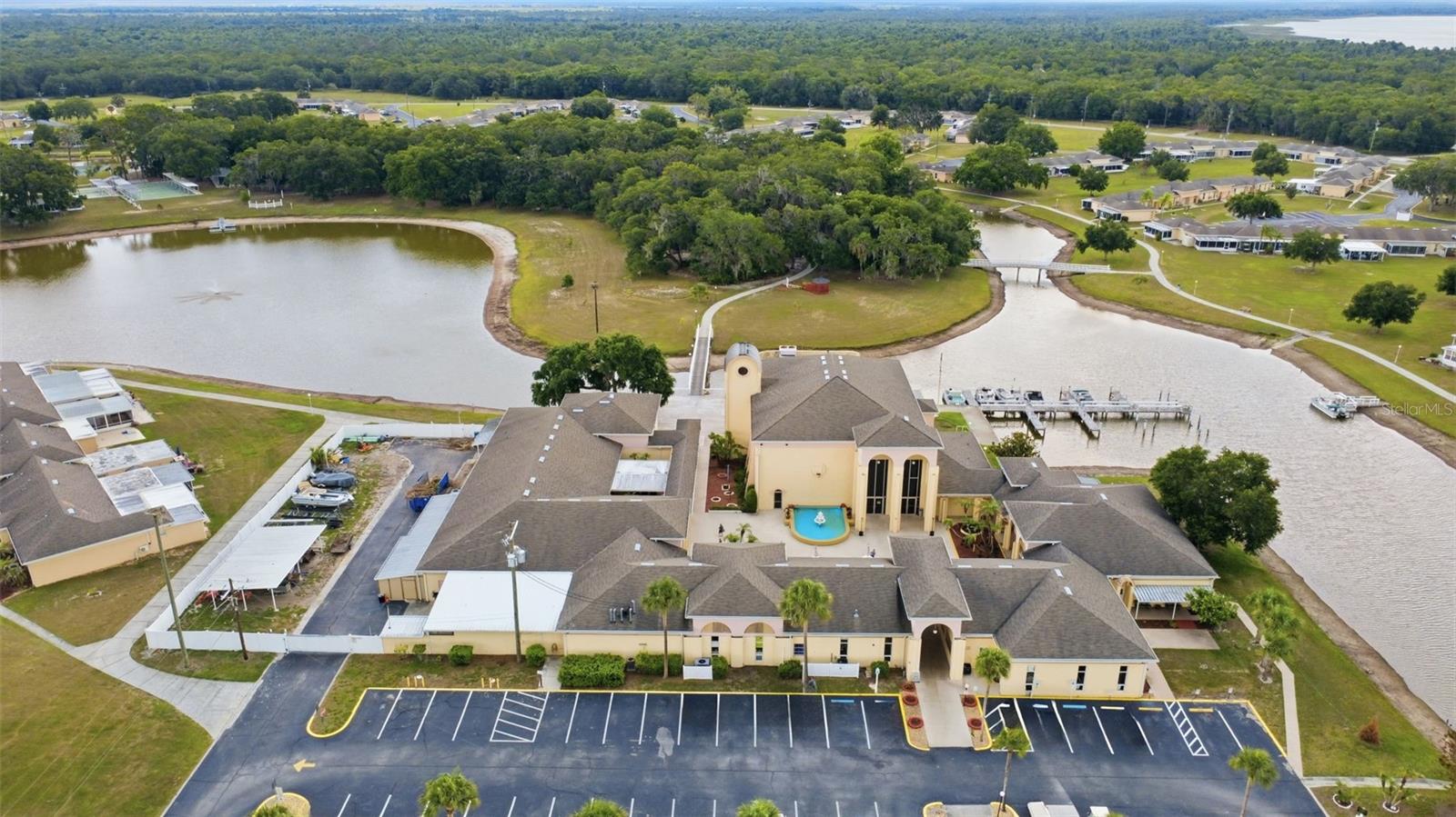 2629 CLUB CIRCLE, #2629, Lake Wales, FL 33898