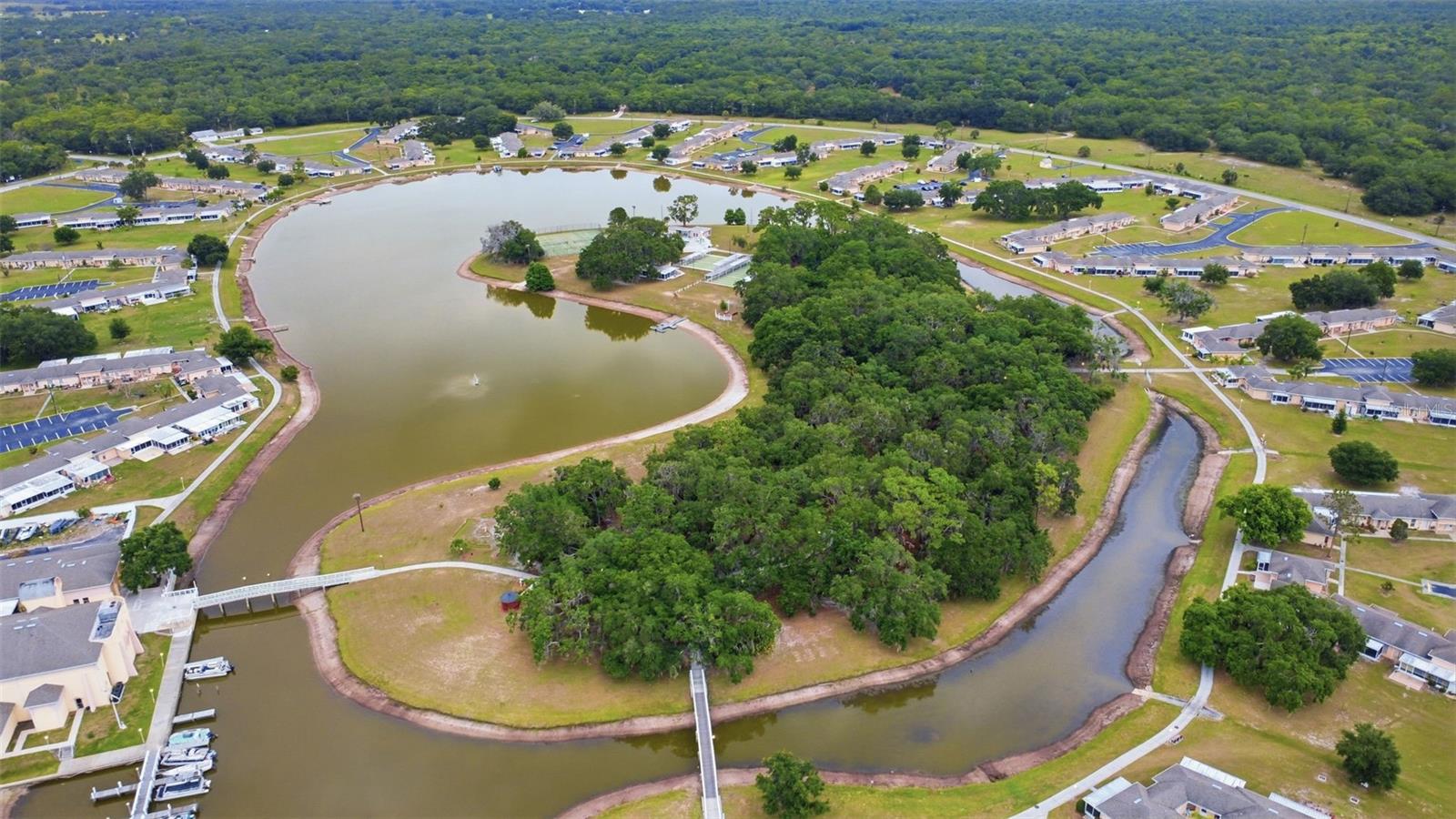 2629 CLUB CIRCLE, #2629, Lake Wales, FL 33898