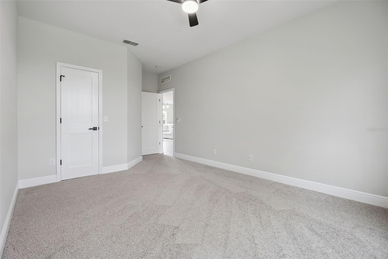 1812 LAKE ROBERTS LANDING DRIVE, Winter Garden, FL 34787