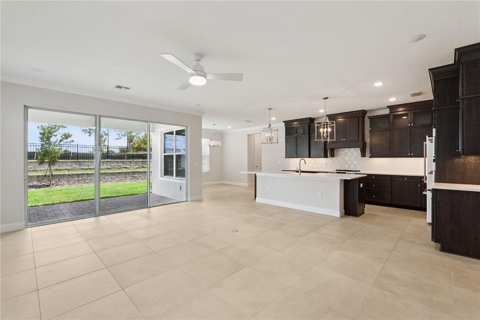 Living Room/Kitchen