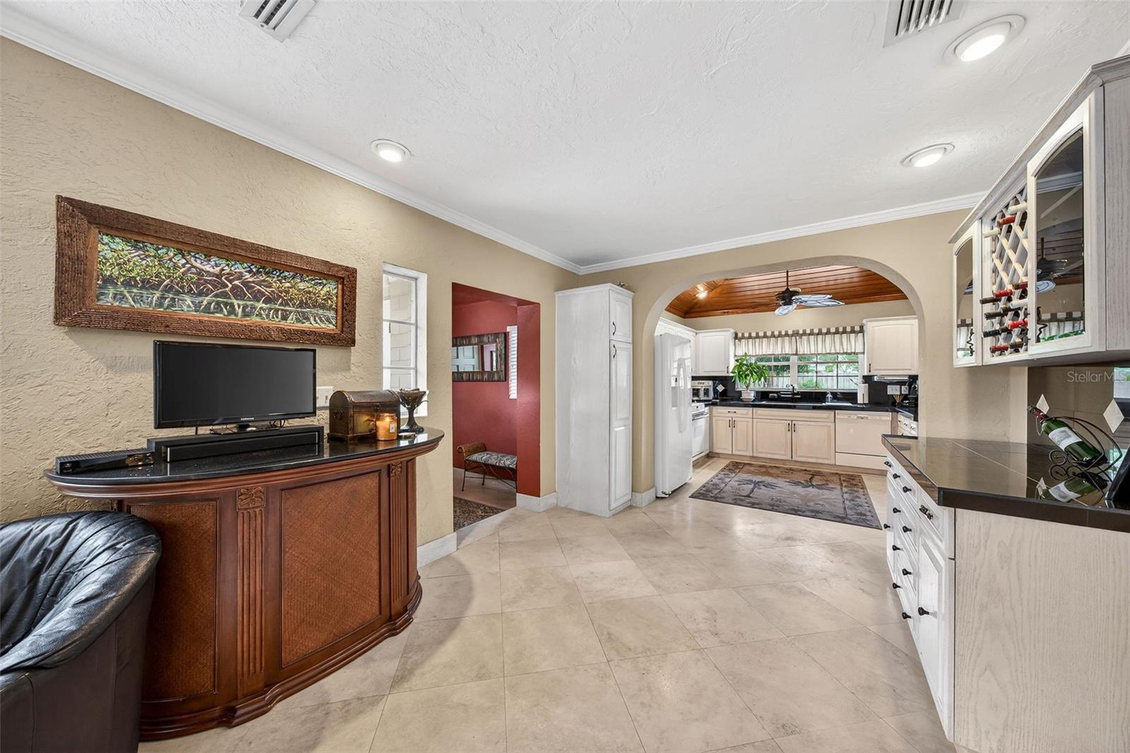 830 LAKE DAVIS DRIVE, Orlando, FL 32806
