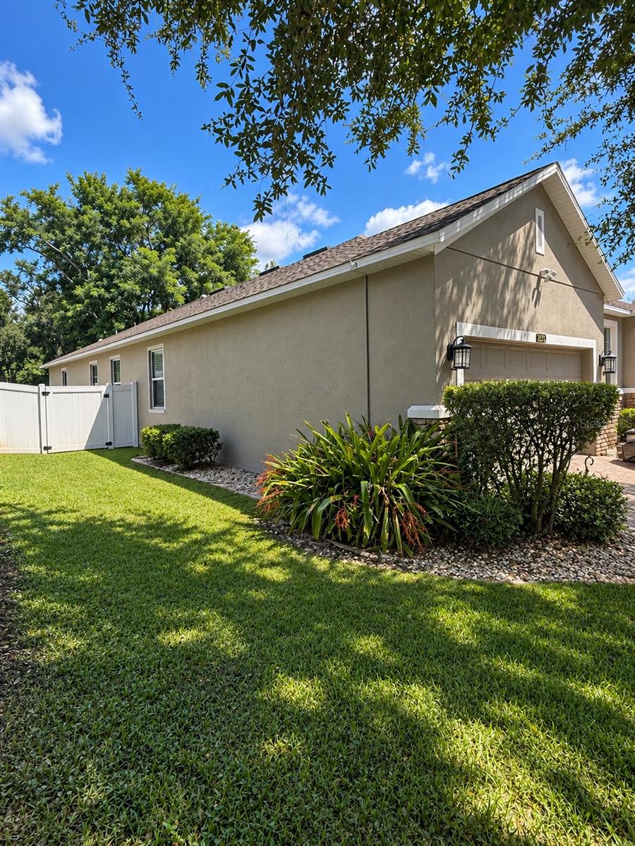 2379 PICKFORD CIRCLE, Apopka, FL 32703
