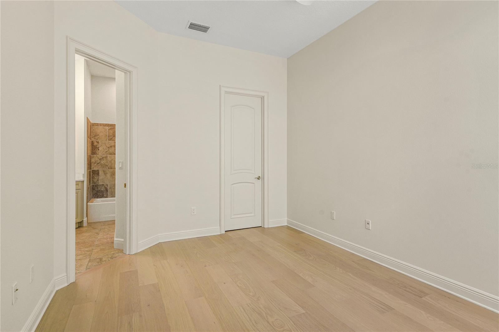 101 S NEW YORK AVENUE, #311, Winter Park, FL 32789