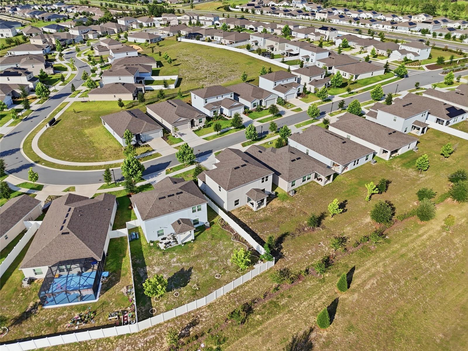 1017 CALICO POINTE CIRCLE, Groveland, FL 34736