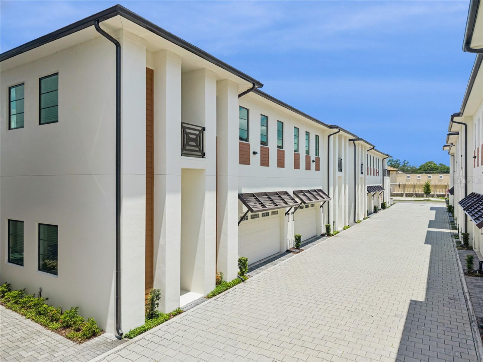 Luxury Winter Park Townhome: 3 Bedrooms/2.5 Baths/In-Unit Elevator and Private Fenced-In Backyard Luxury Winter Park Townhome: 3 Bedrooms/2.5 Baths/In-Unit Elevator and Private Fenced-In Backyard