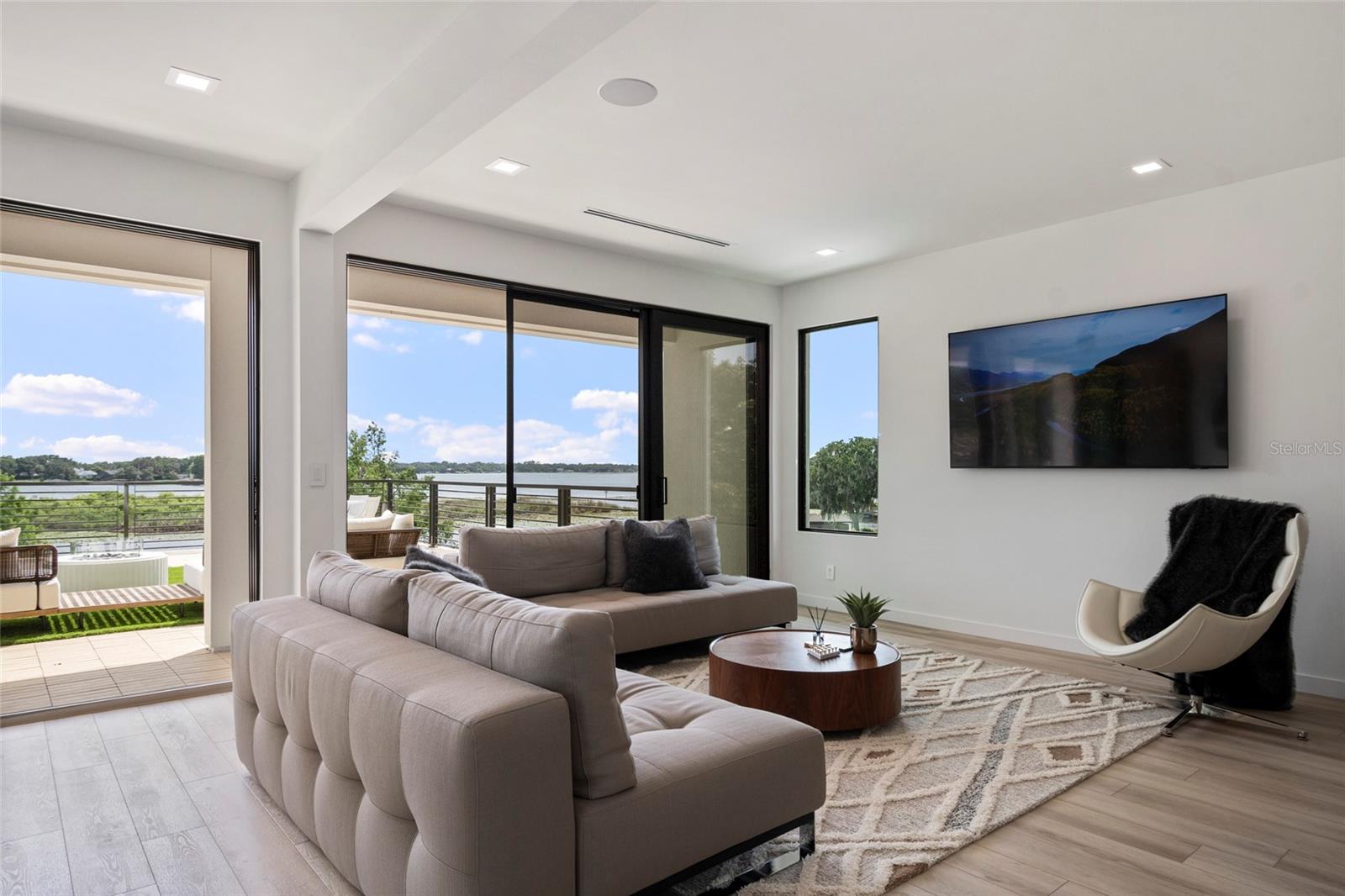 9061 RON DEN LANE, Windermere, FL 34786
