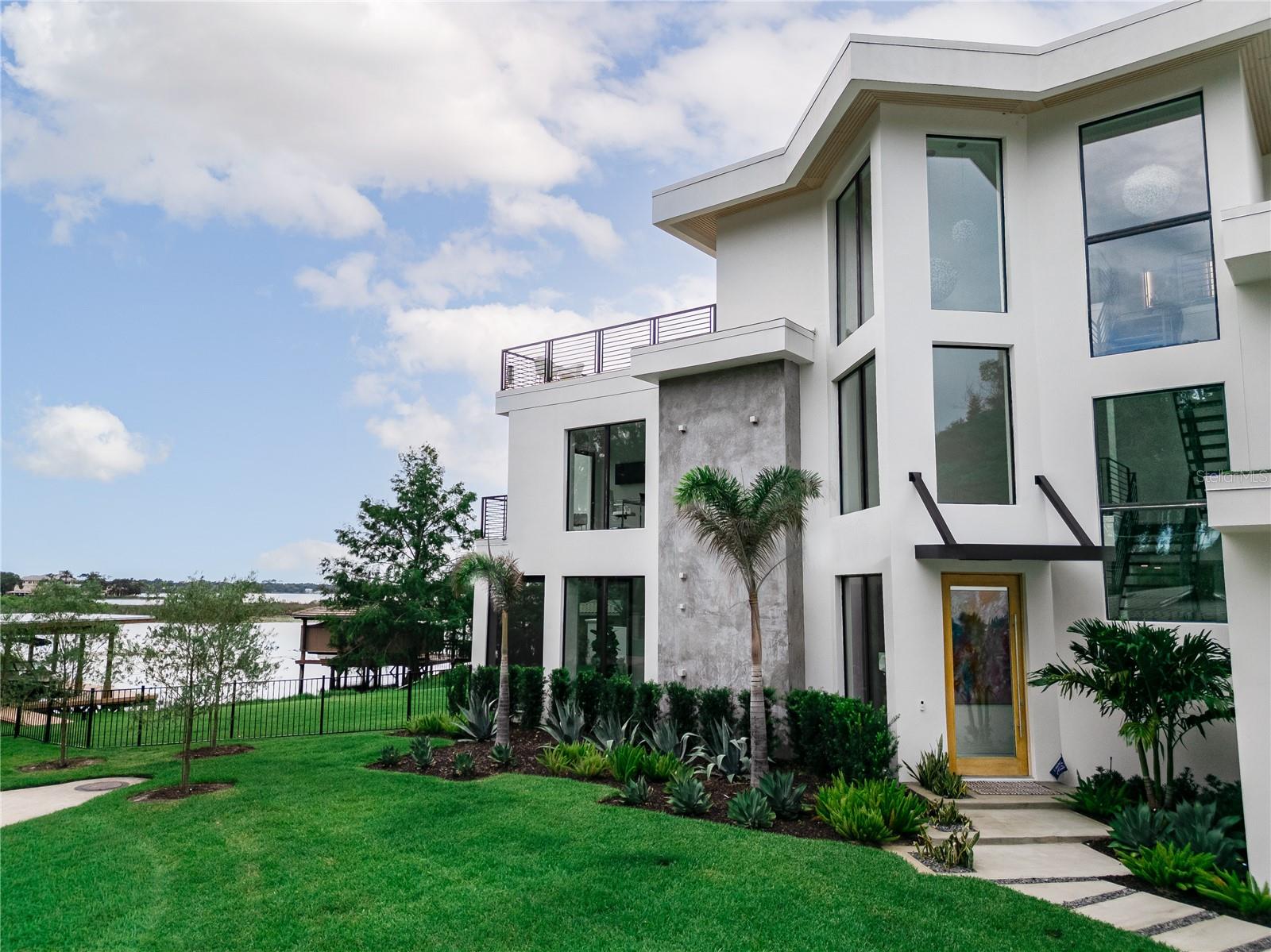 9061 RON DEN LANE, Windermere, FL 34786