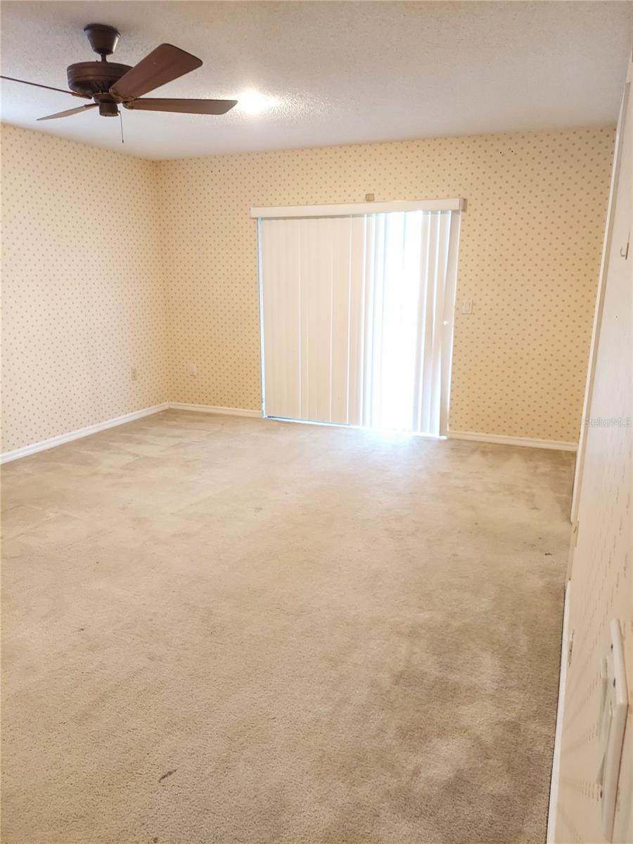 8139 LAUREL TREE DRIVE, Orlando, FL 32819 8139 LAUREL TREE DRIVE, Orlando, FL 32819