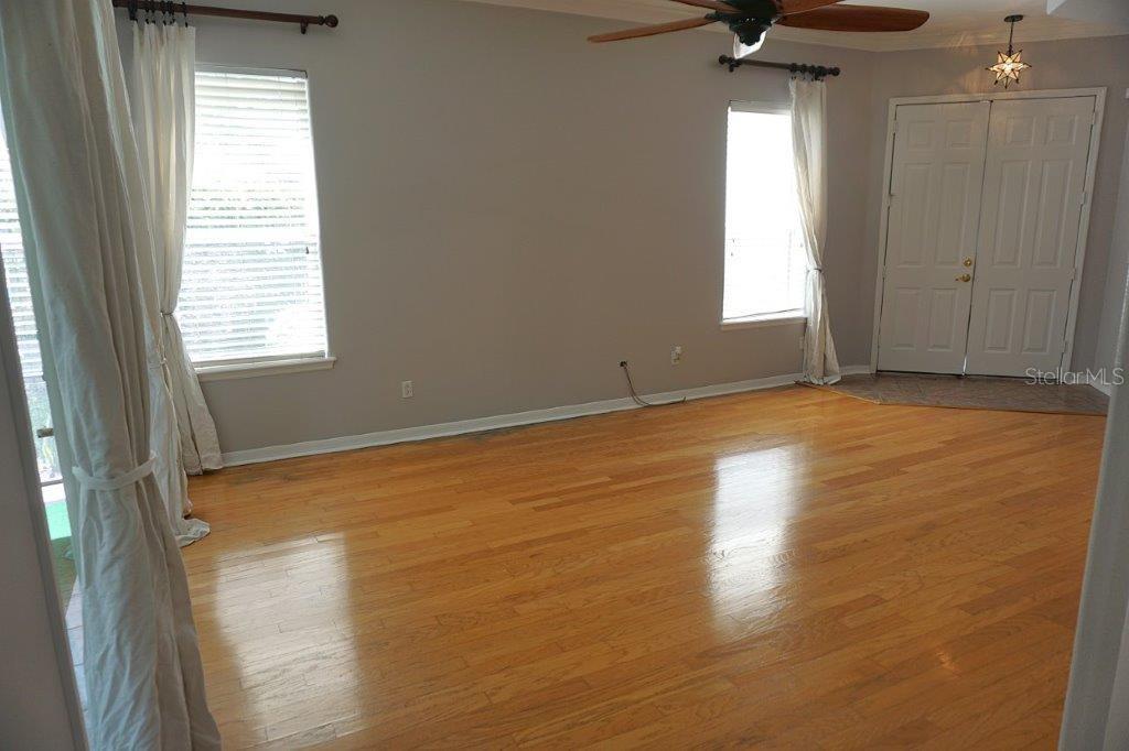8406 FRESCADA COURT, Orlando, FL 32836 8406 FRESCADA COURT, Orlando, FL 32836
