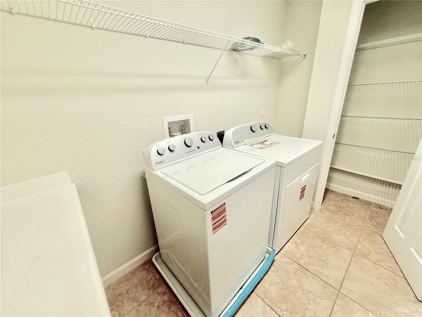 Laundry room (2nd Floor)