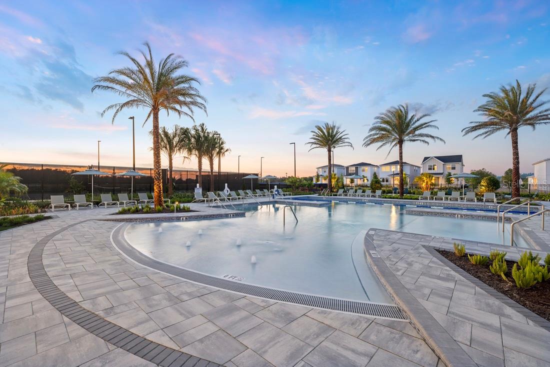 Beach entry pool