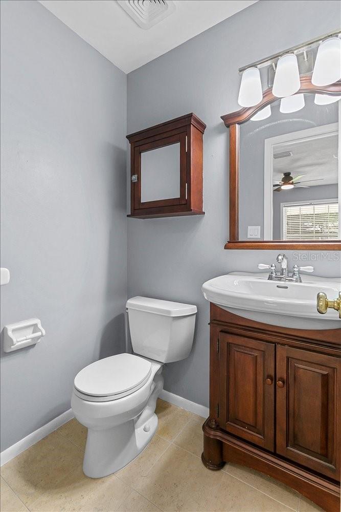 2619 W PONKAN ROAD, Apopka, FL 32712