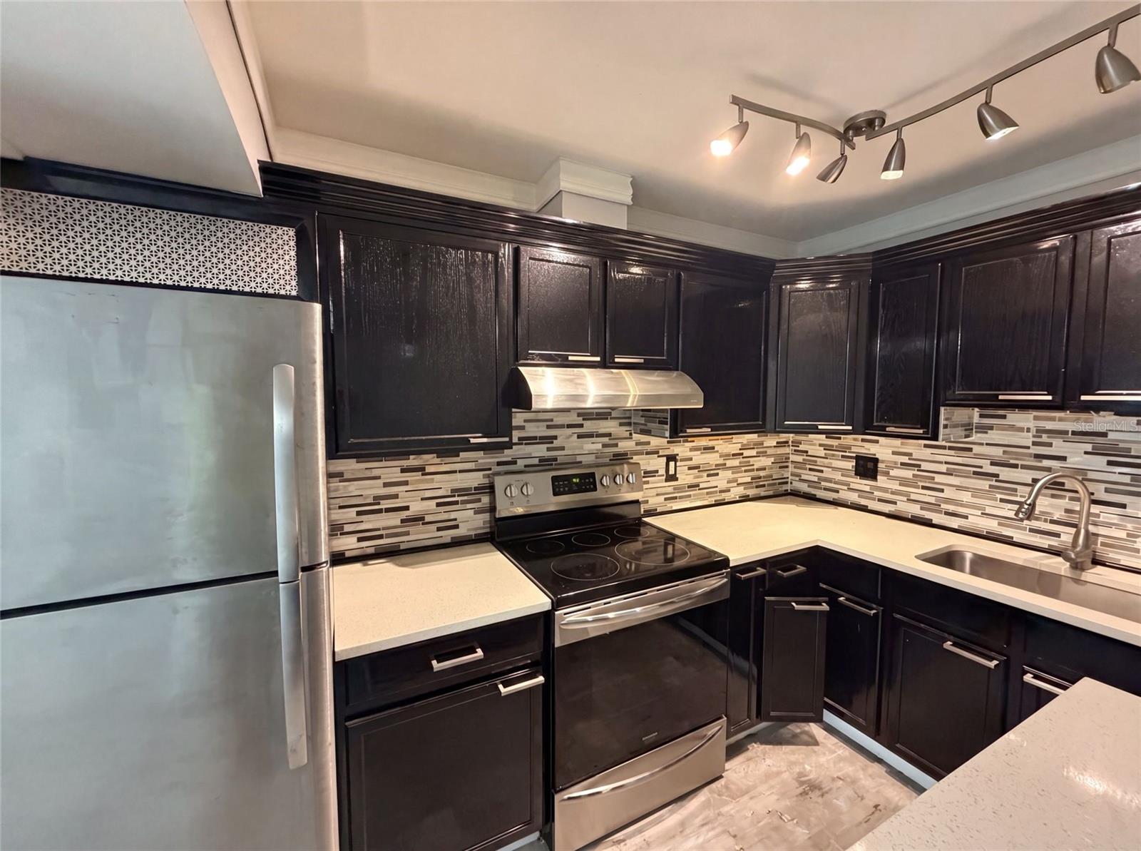 2308 S PARK AVENUE, Sanford, FL 32771