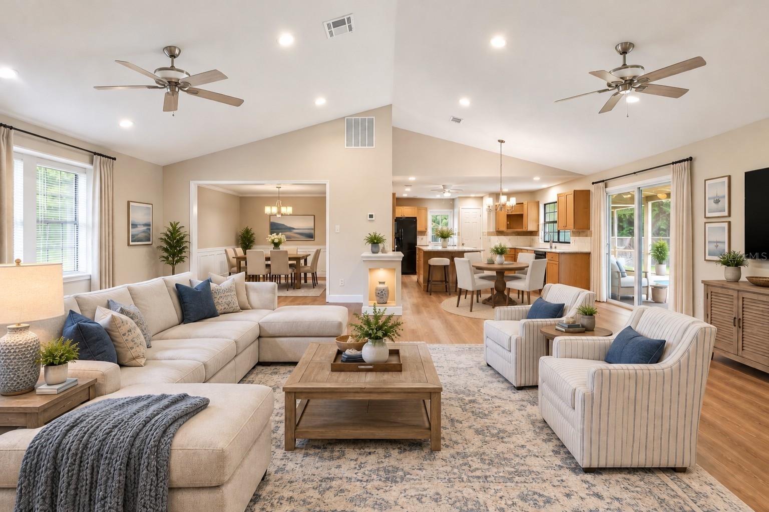 Huge open Living Room with Dining Room and Kitchen